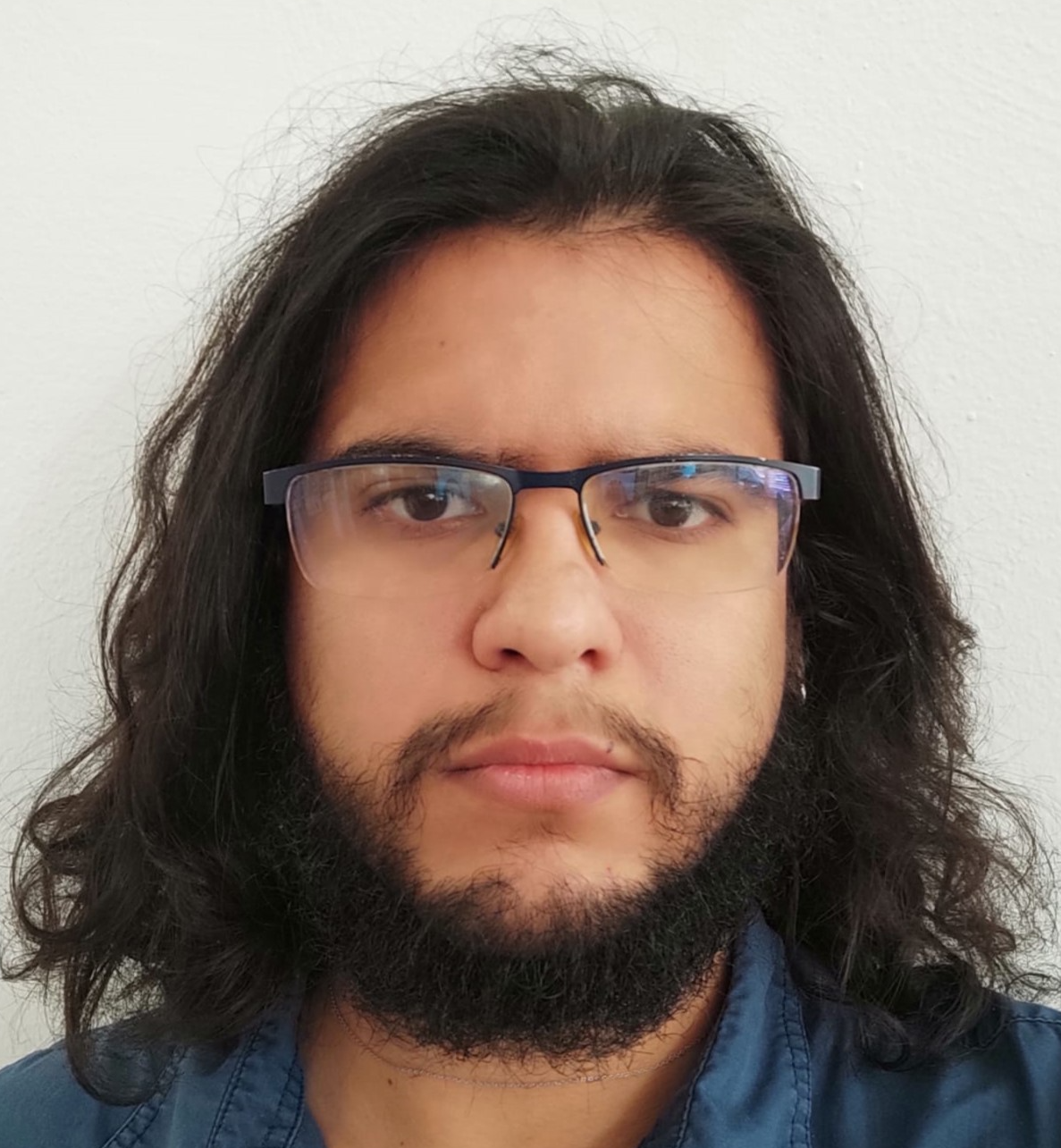 Mr. Carlos Guerra Yánez